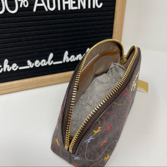 Michael Kors - Jet Set Charm Small Travel Pouch - Picture 6 of 14